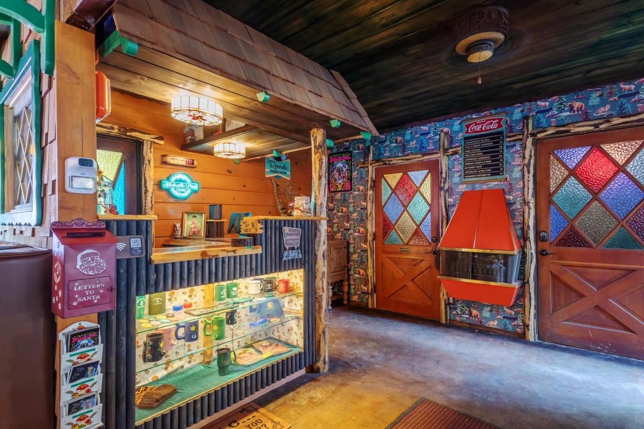 Hicksville Pines Chalets & Motel Idyllwild Eksteriør bilde